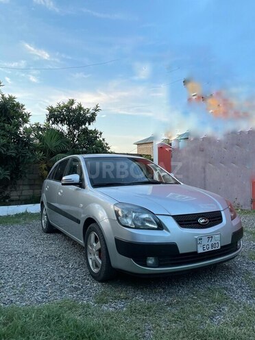 Kia Rio 2005, 250,000 km - 1.4 л - Masallı