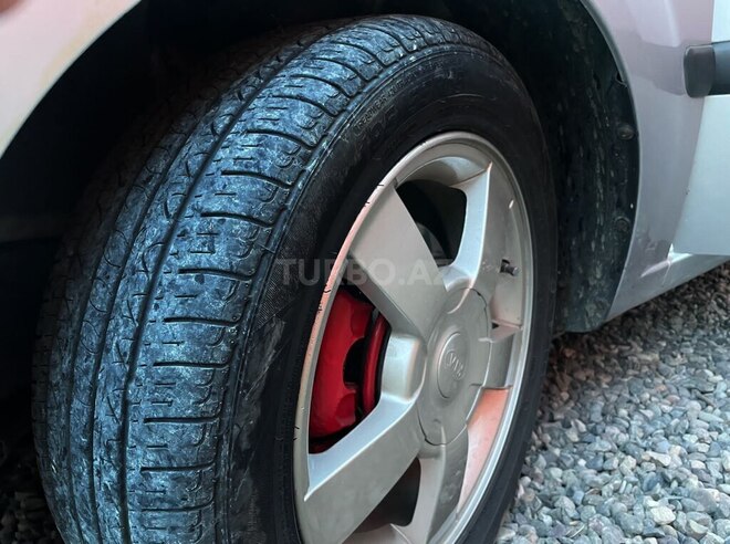 Kia Rio 2005, 250,000 km - 1.4 л - Masallı