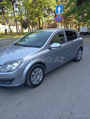 Opel Astra 2005, 200,000 km - 1.4 l - Bakı