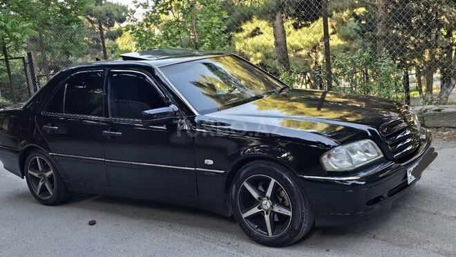 Mercedes C 180-4