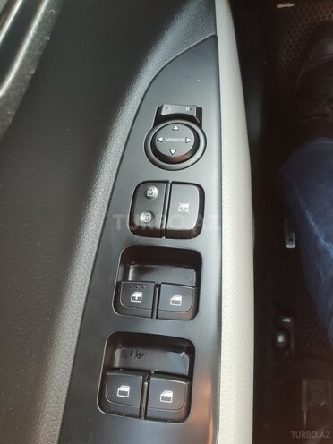Kia Rio 2019, 137,000 km - 1.6 л - Bakı