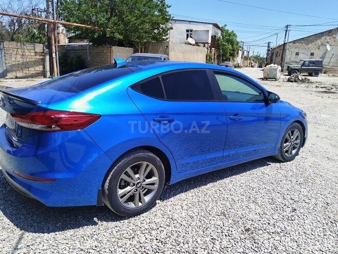 Hyundai Elantra 2017, 172,200 km - 2.0 л - Bakı