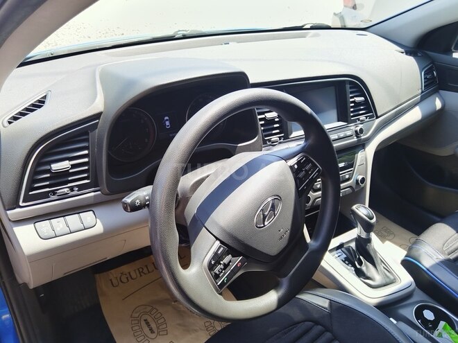 Hyundai Elantra 2017, 172,200 km - 2.0 л - Bakı