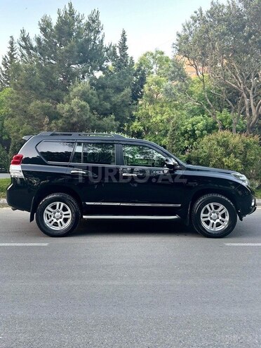 Toyota Land Cruiser Prado 2011, 220,000 km - 3.0 л - Bakı