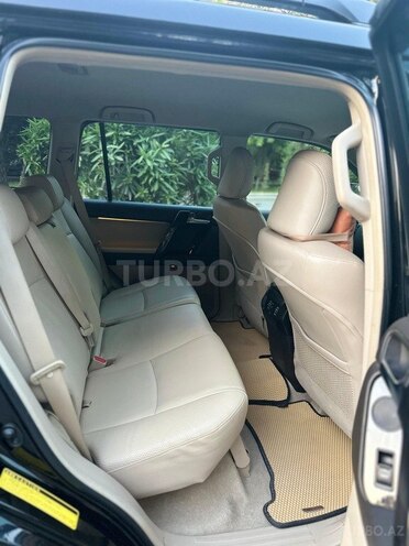 Toyota Land Cruiser Prado 2011, 220,000 km - 3.0 л - Bakı