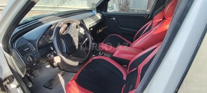 Mercedes C 180-6