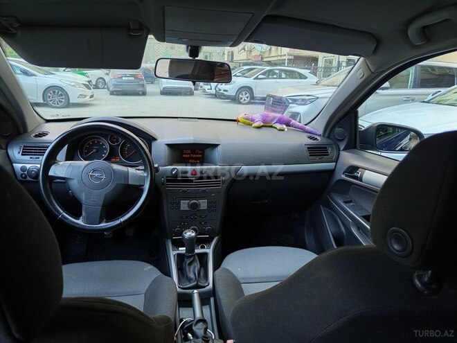 Opel Astra 2005, 207,000 km - 1.4 l - Bakı