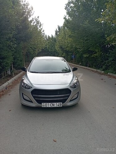 Hyundai i30 2014, 204,000 km - 1.6 л - Bakı