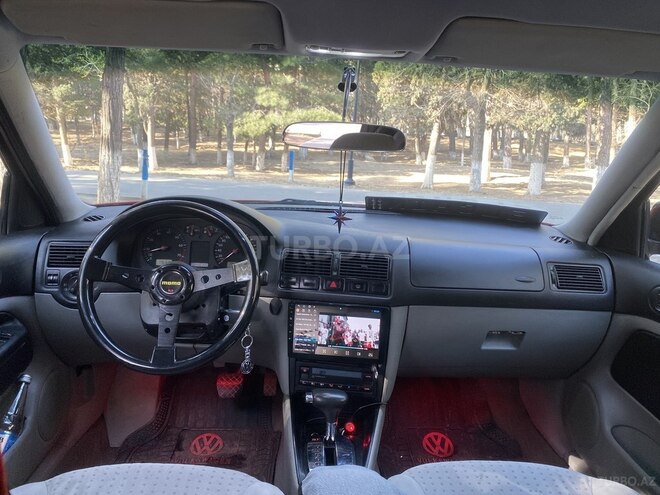 Volkswagen Golf 1998, 232,000 km - 1.6 л - Sumqayıt
