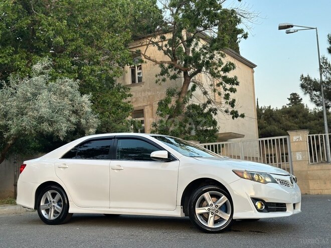 Toyota Camry 2011, 230,000 km - 2.5 l - Bakı