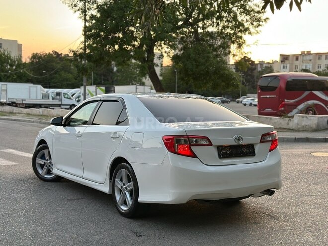 Toyota Camry 2011, 230,000 km - 2.5 l - Bakı