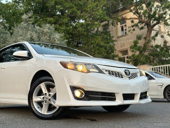 Toyota Camry 2011, 230,000 km - 2.5 l - Bakı