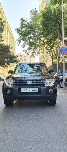 Mitsubishi Pajero 2008, 265,000 km - 3.0 л - Bakı