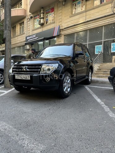 Mitsubishi Pajero 2008, 265,000 km - 3.0 л - Bakı