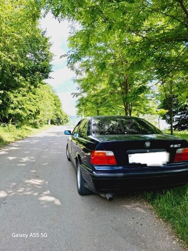 BMW 320 1992, 325,698 km - 2.0 l - Oğuz