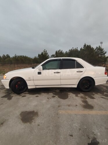 Mercedes C 230 1998, 260,000 km - 2.3 l - Bakı
