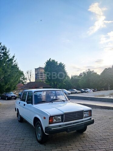 LADA (VAZ) 2107 2009, 95,000 km - 1.6 л - Şəki
