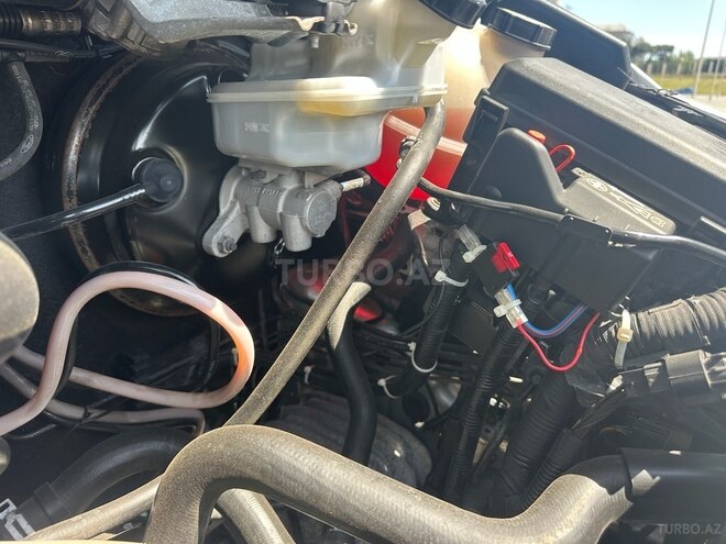 Ford Transit-18