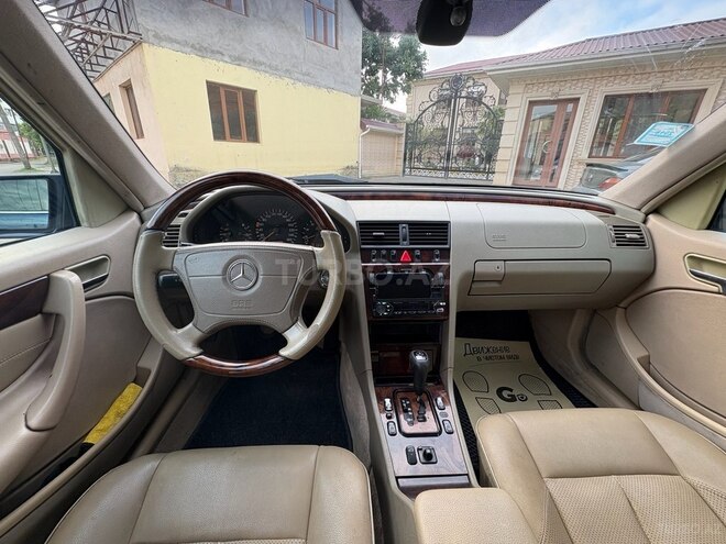 Mercedes C 240 1999, 400,000 km - 2.4 l - Lənkəran