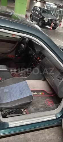 Mercedes C 220 1995, 254,000 km - 2.2 л - Bakı