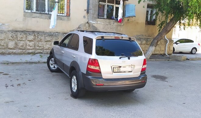 Kia Sorento 2004, 279,456 km - 2.5 l - Sumqayıt