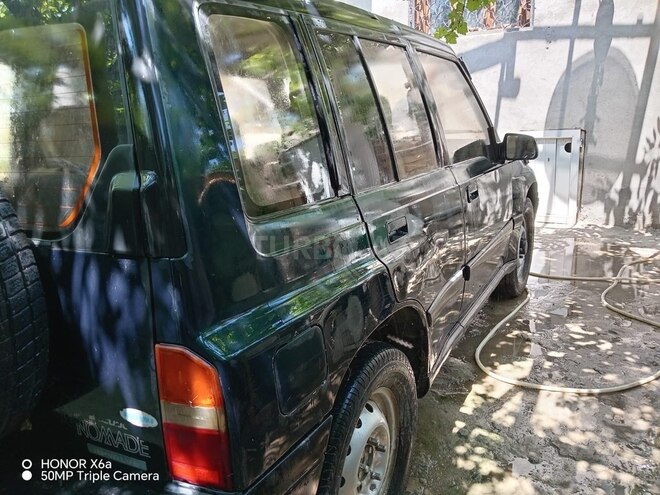 Suzuki Vitara 1996, 500,000 km - 2.0 l - Bakı