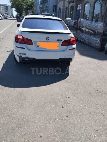 BMW 528 2013, 277,000 km - 2.0 l - Bakı