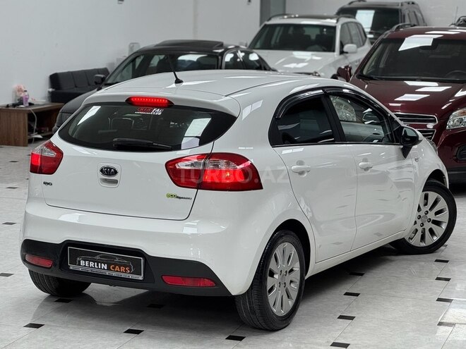 Kia Rio 2012, 177,000 km - 1.1 л - Bakı