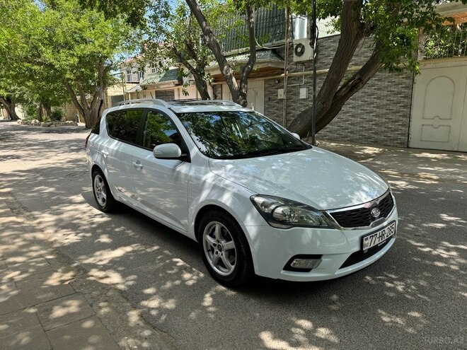 Kia  2011, 215,115 km - 1.6 l - Bakı