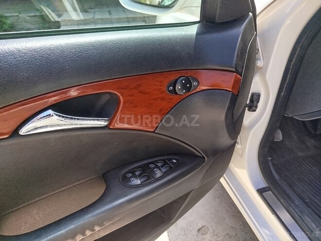Mercedes E 220 d 2009, 420,000 km - 2.2 l - Bakı