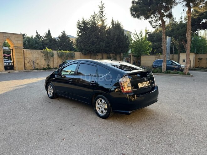 Toyota Prius-6