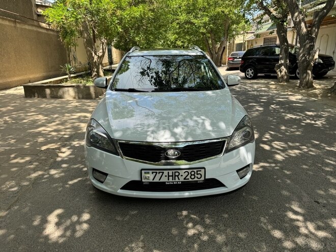 Kia Ceed 2011, 215,115 km - 1.6 l - Bakı
