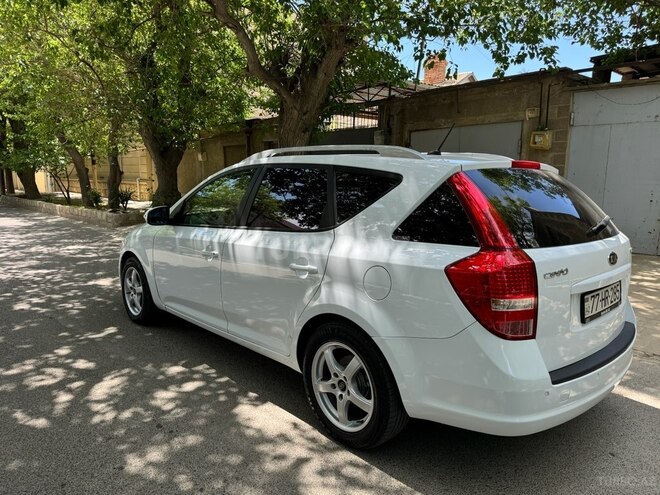 Kia Ceed 2011, 215,115 km - 1.6 l - Bakı