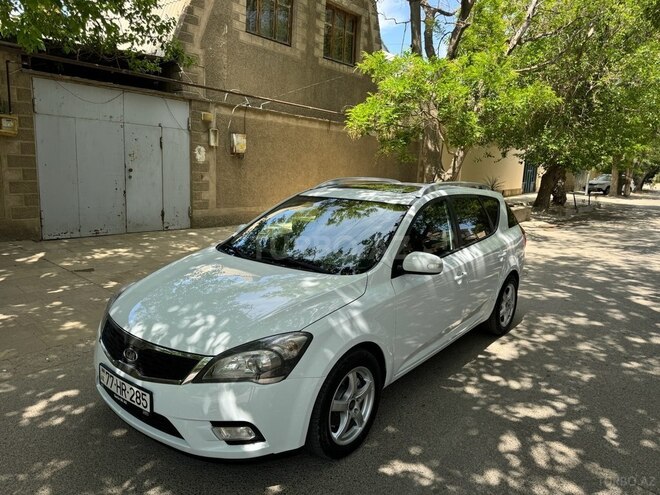 Kia Ceed 2011, 215,115 km - 1.6 l - Bakı