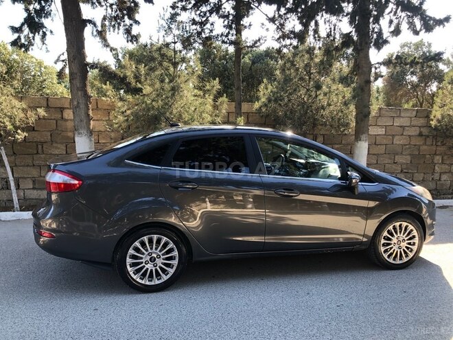 Ford Fiesta 2014, 346,000 km - 1.6 l - Bakı