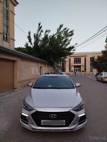 Hyundai Elantra 2017, 165,762 km - 1.6 l - Bakı