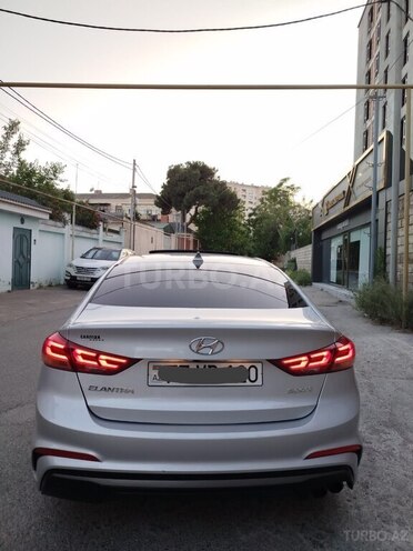 Hyundai Elantra 2017, 165,762 km - 1.6 l - Bakı