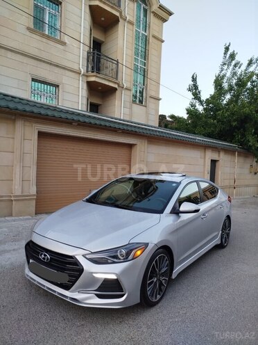 Hyundai Elantra 2017, 165,762 km - 1.6 l - Bakı