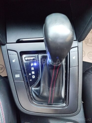 Hyundai Elantra 2017, 165,762 km - 1.6 l - Bakı