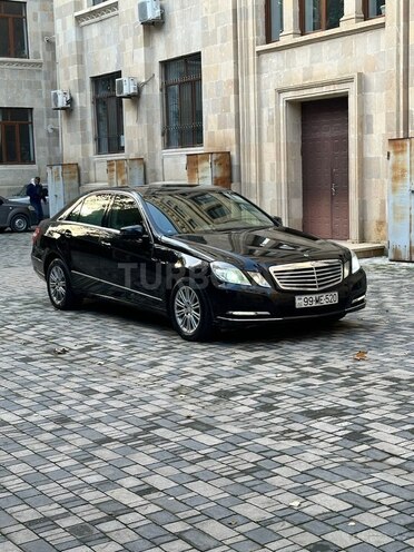 Mercedes E 220 d 2011, 235,255 km - 2.2 л - Bakı