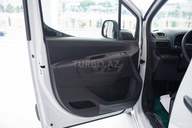 Fiat Doblo-9
