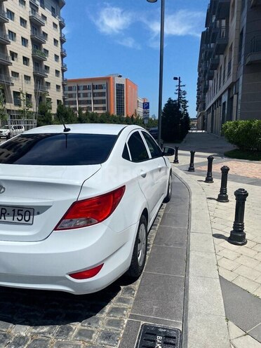Hyundai Accent 2017, 198,000 km - 1.6 л - Bakı