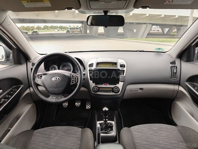 Kia  2008, 233,000 km - 1.6 l - Bakı