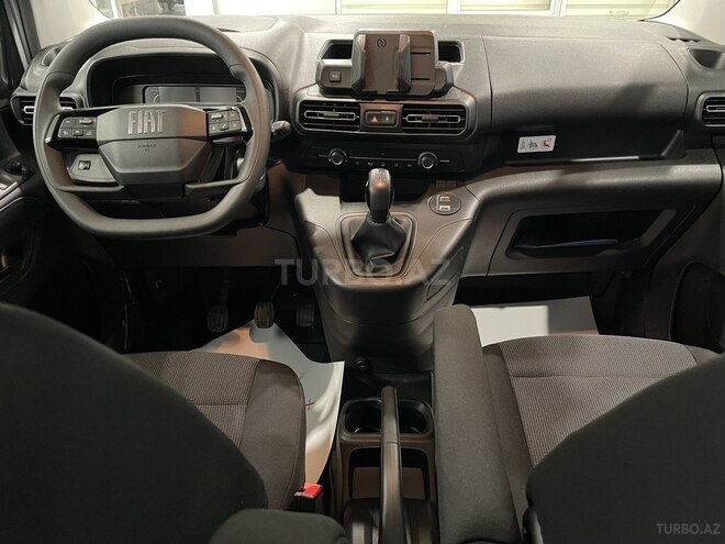 Fiat Doblo-17