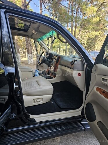 Toyota Land Cruiser 2003, 239,325 km - 4.7 l - Quba