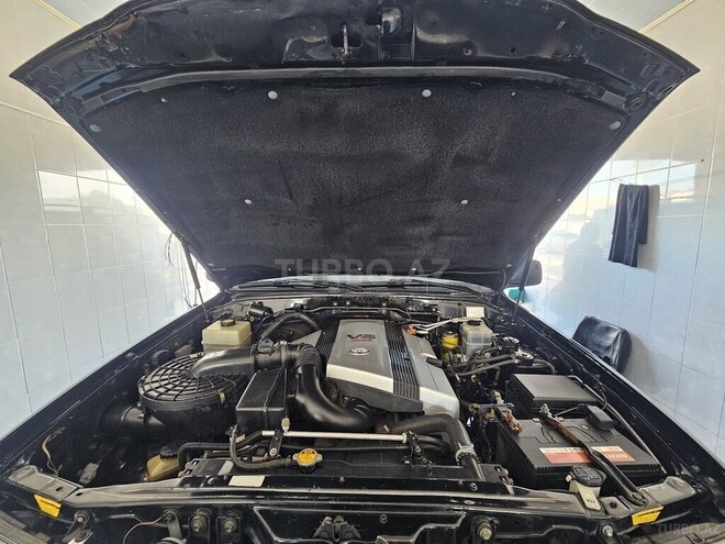 Toyota Land Cruiser 2003, 239,325 km - 4.7 l - Quba