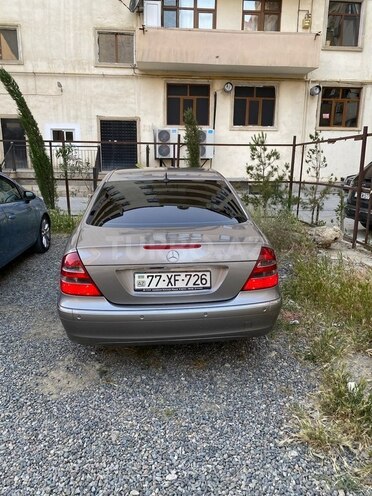 Mercedes E 220 d 2004, 341,980 km - 2.2 l - Bakı