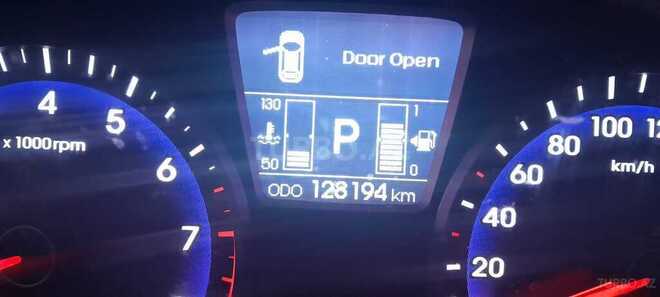 Hyundai i20 2012, 128,300 km - 1.4 l - Bakı