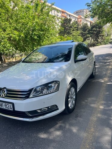 Volkswagen Passat 2012, 251,500 km - 1.8 л - Bakı