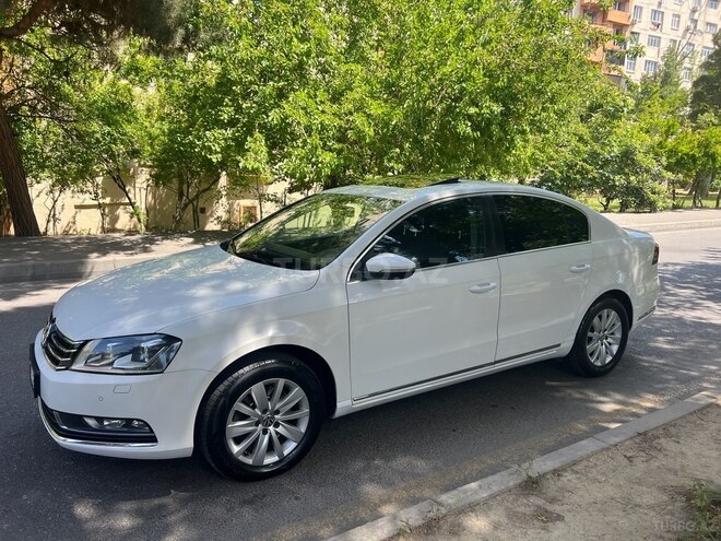 Volkswagen Passat 2012, 251,500 km - 1.8 л - Bakı